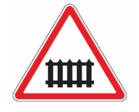 101 Pervaža su užtvaru (Geležinkelio pervaža su pakeliamuoju užtvaru)